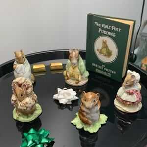 Royal Doulton's Beatrix Potter 5 Adorable Mice & 1 Fabulous Classic Story Tale
